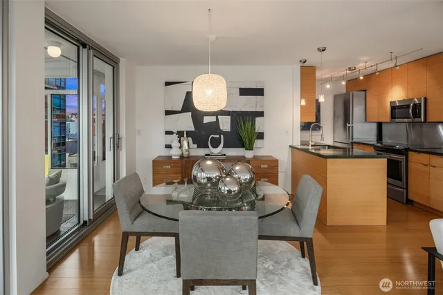 $899,000 | 1000 Union Street, Unit PHA, Seattle, WA 98101