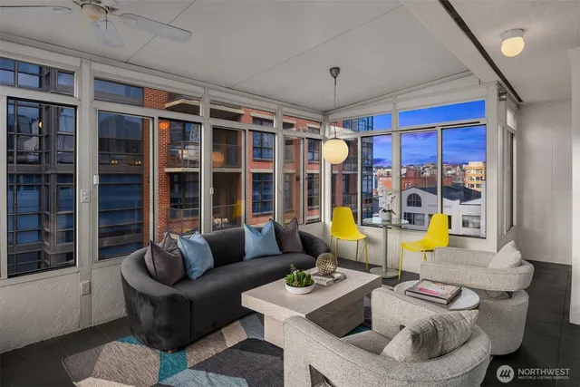 $899,000 | 1000 Union Street, Unit PHA, Seattle, WA 98101