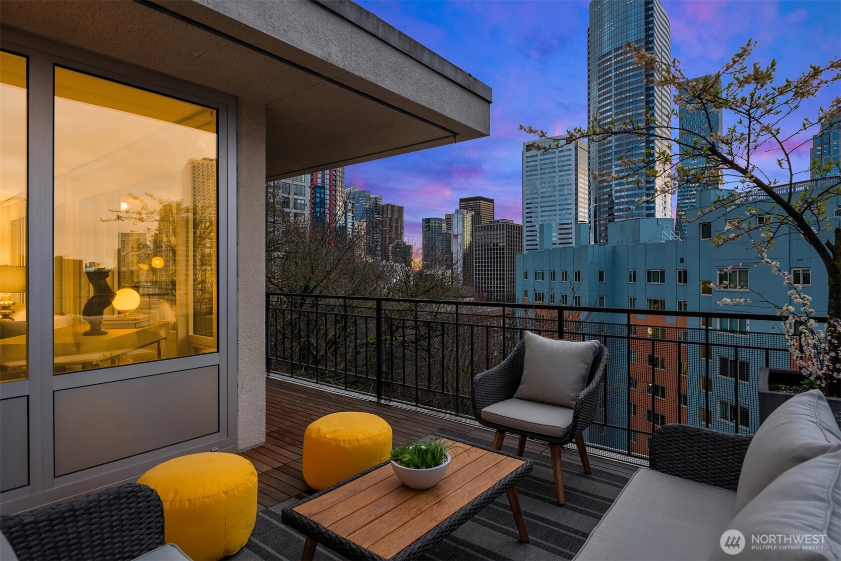 1000 Union Street, Unit PHA Seattle, WA 98101 - Photo 27 of 32