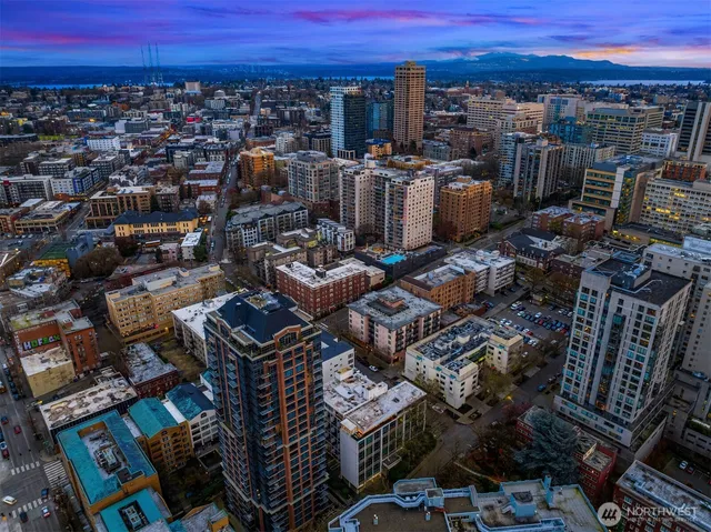 $899,000 | 1000 Union Street, Unit PHA, Seattle, WA 98101