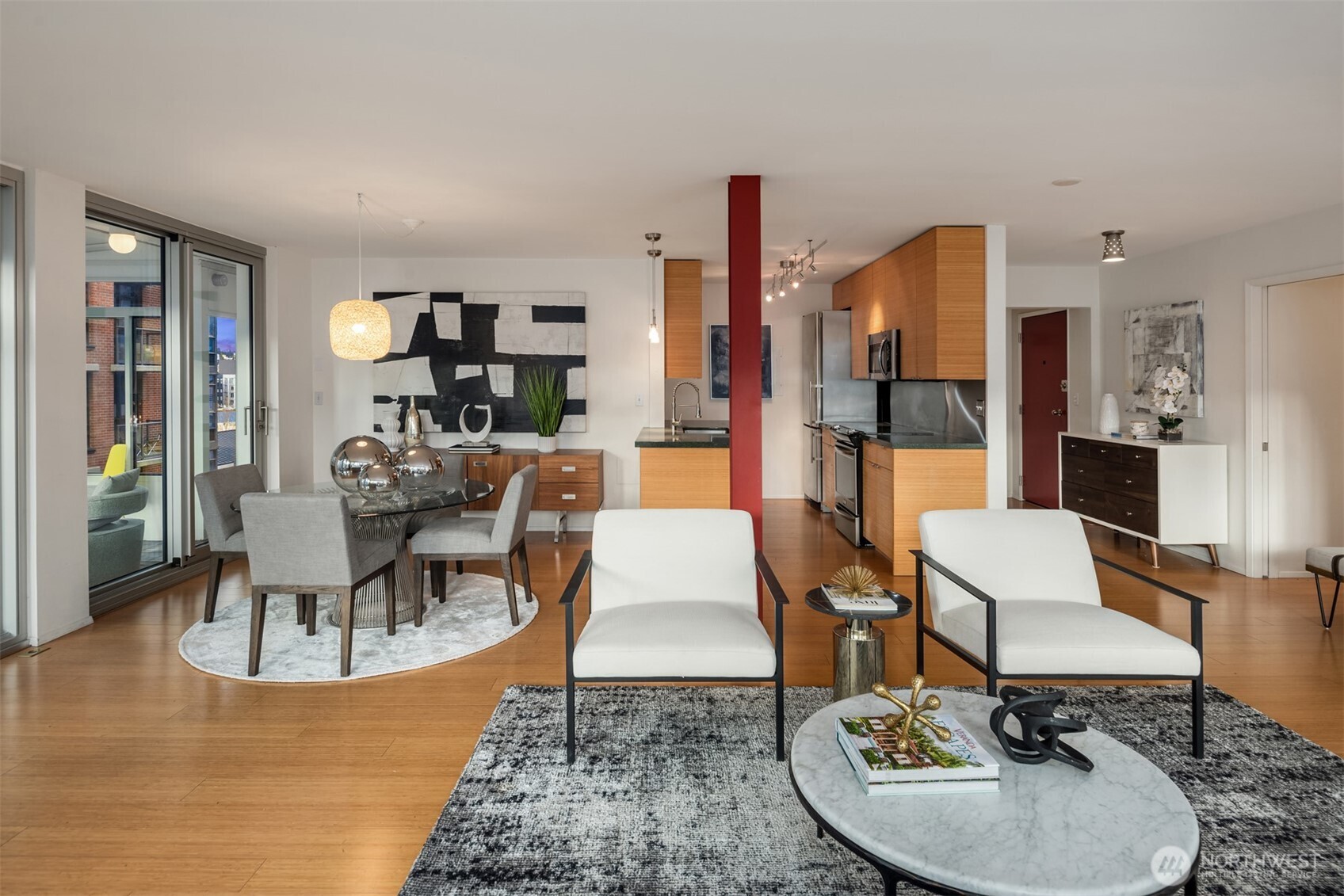 1000 Union Street, Unit PHA Seattle, WA 98101 - Photo 9 of 32