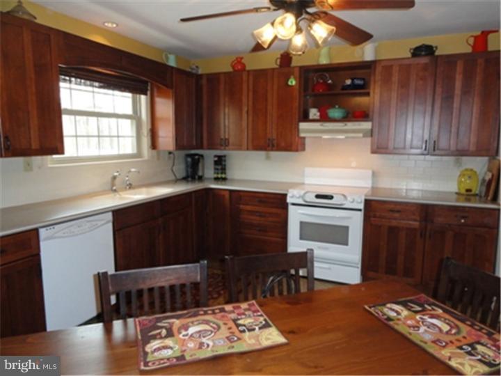 51 Blue Ridge Road Reading, PA 19606 - Photo 9 of 25 Kitchen