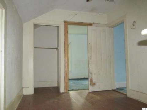 5892 Engle Road Palmyra, MI 49268 - Photo 8 of 12 20420015-7.JPG