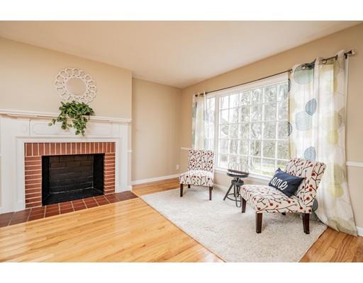 262 Wilbraham Road Hampden, MA 01036 - Photo 3 of 29 Gallery Image 3