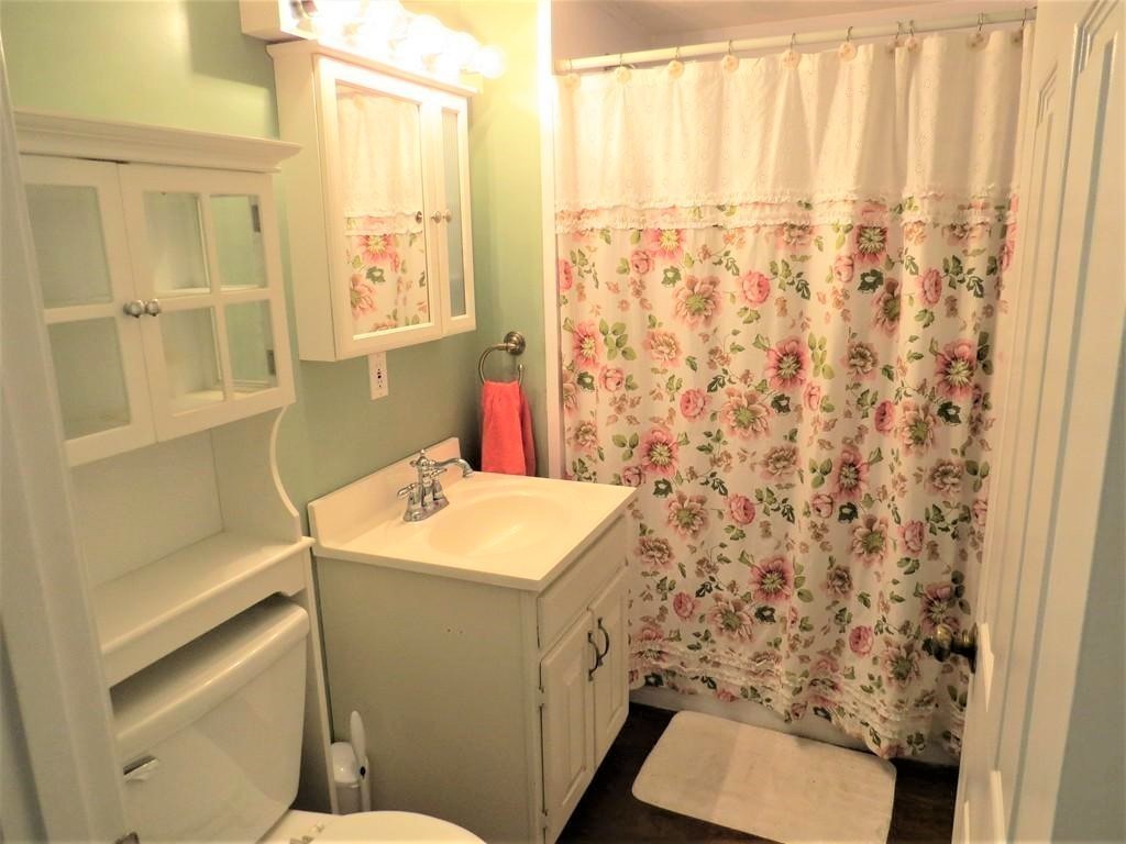41 Angleside Road, Unit 4 Waltham, MA 02453 - Photo 8 of 14 Gallery Image 8