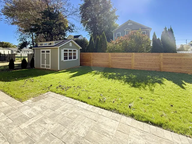 $8,000 | 8 Millard Street, Fairfield, CT 06824