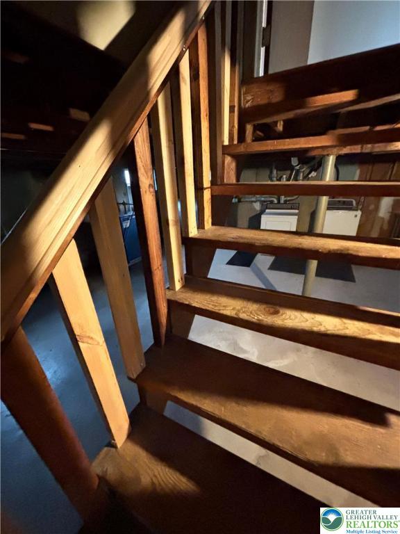 3003 Cornwall Road Bethlehem, PA 18017 - Photo 36 of 43 a view of washer and dryer