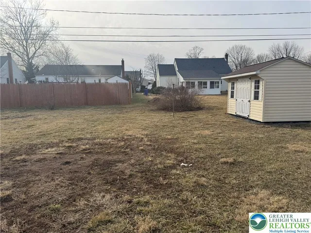 $2,395 | 3003 Cornwall Road, Bethlehem, PA 18017