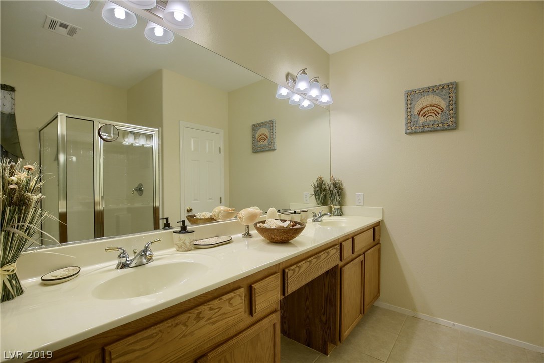 827 Wintersweet Road Henderson, NV 89015 - Photo 24 of 40 Gallery Image 24
