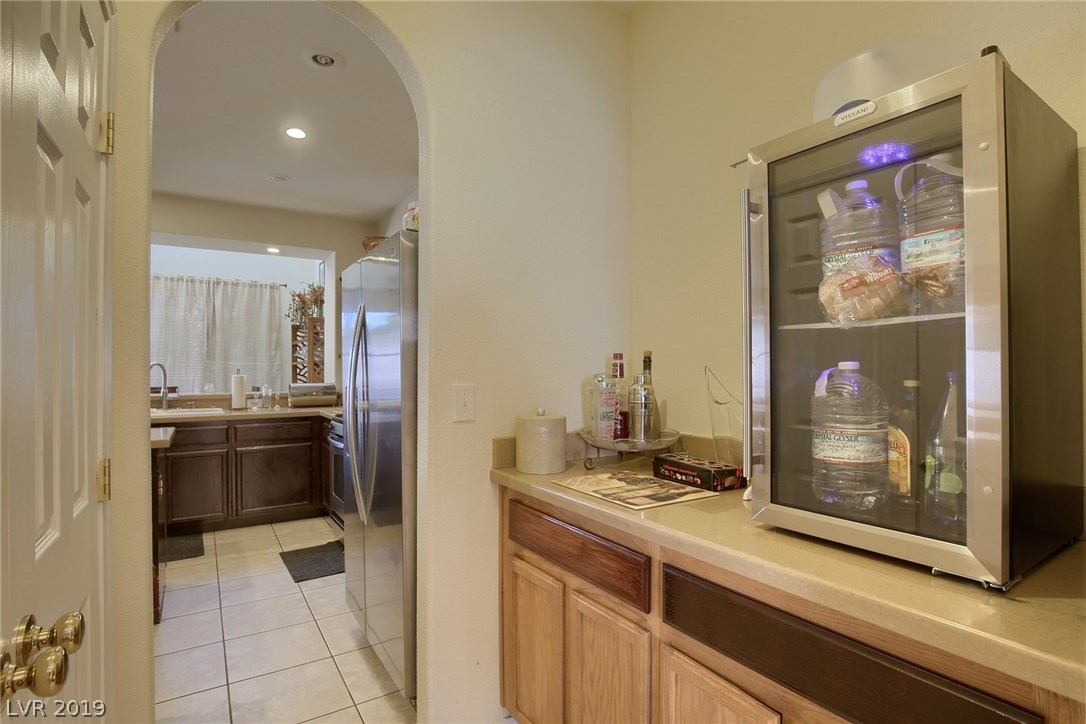 827 Wintersweet Road Henderson, NV 89015 - Photo 8 of 40 Gallery Image 8