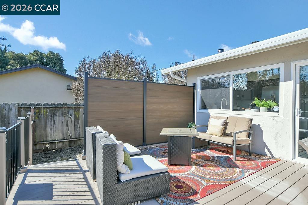 508 Viewmont Street Benicia, CA 94510 - Photo 25 of 34 a view of deck with patio