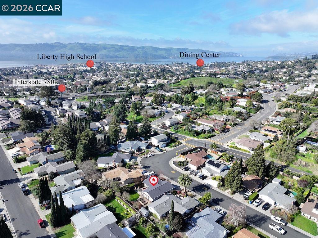 508 Viewmont Street Benicia, CA 94510 - Photo 33 of 34 an aerial view of a city