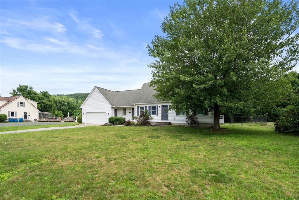 6 Gates Street Monson, MA 01057 - Photo 4 of 35 Gallery Image 4