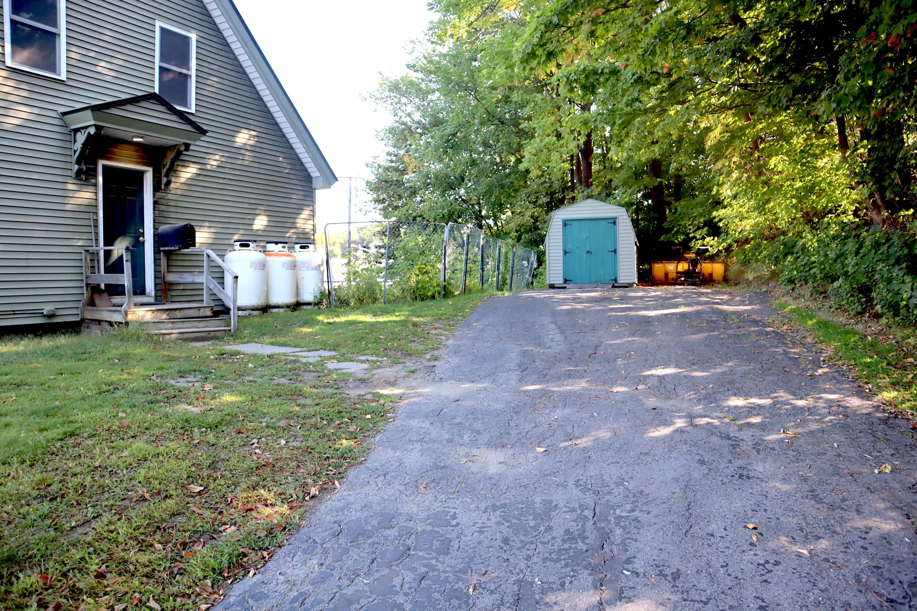 1 Waterville Road Skowhegan, ME 04976 - Photo 6 of 32 IMG_1097