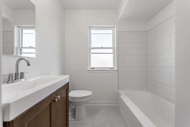 $419,000 | 4313 Elm Avenue, Lyons, IL 60534