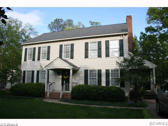 10507 Warren Road Glen Allen, VA 23060 - Photo 1 of 11 Exterior Front - Front of 10507 Warren Road
