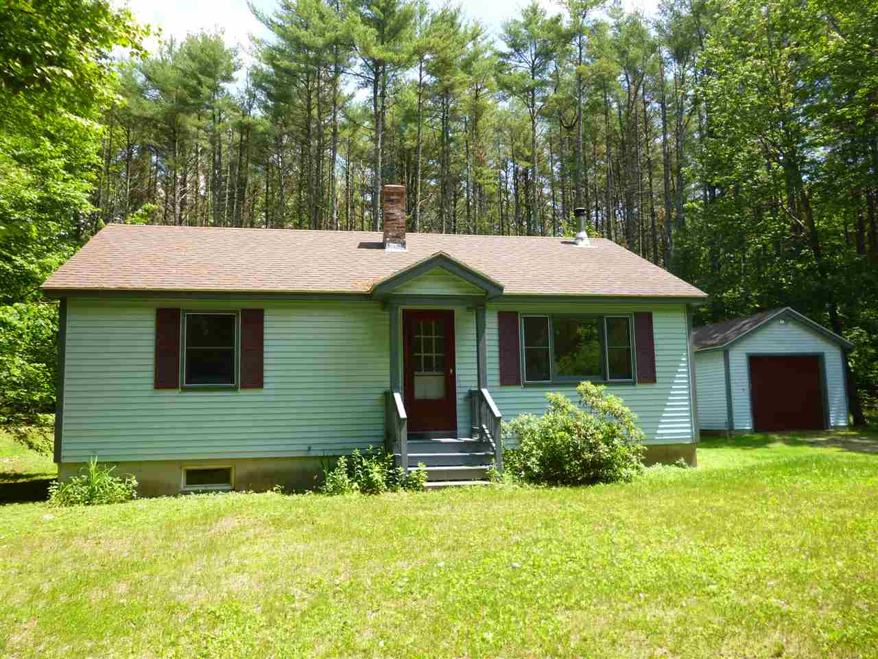 31 Richards Road Wolfeboro, NH 03894 - Photo 1 of 21