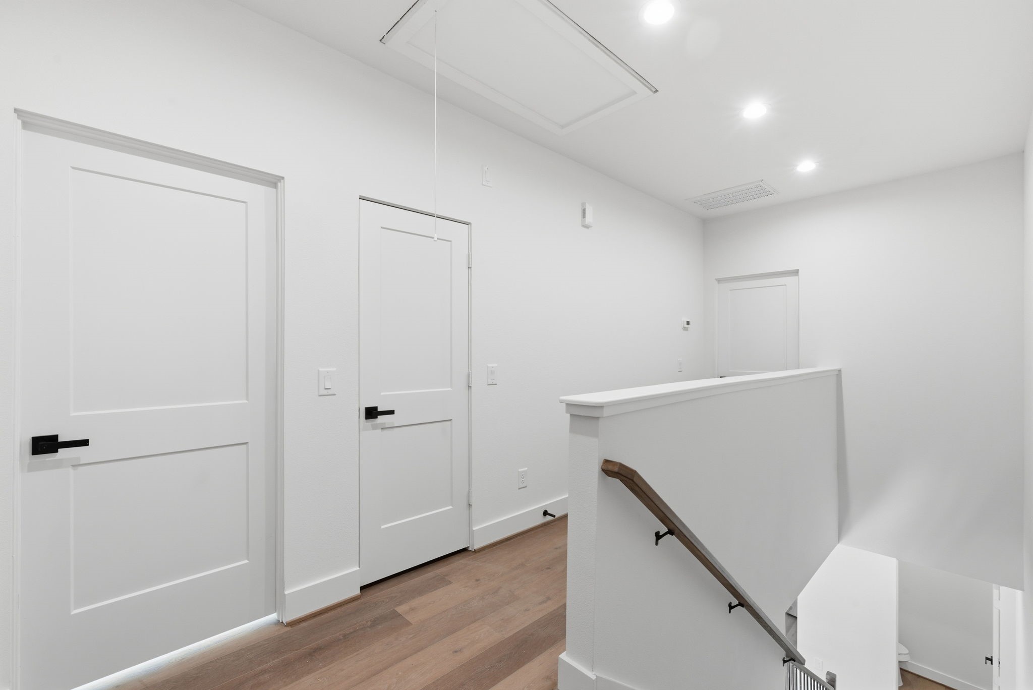 7706 Earl Rudder Way Houston, TX 77055 - Photo 27 of 46 a view of an empty room