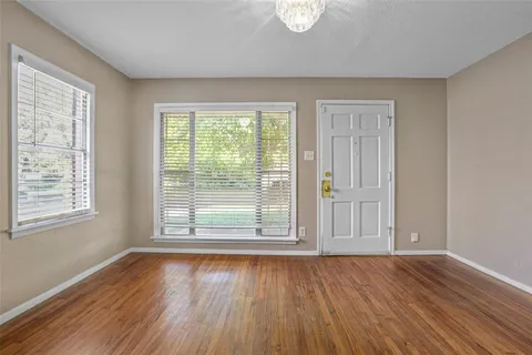 $299,000 | 3504 Mission Street, Fort Worth, TX 76109