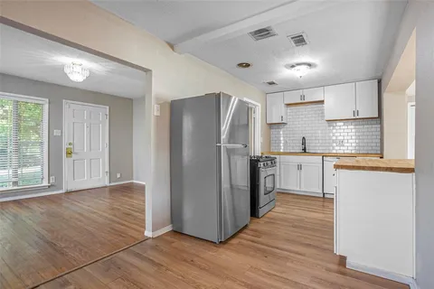 $299,000 | 3504 Mission Street, Fort Worth, TX 76109