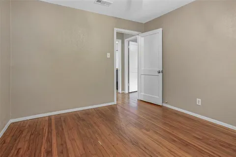 $299,000 | 3504 Mission Street, Fort Worth, TX 76109