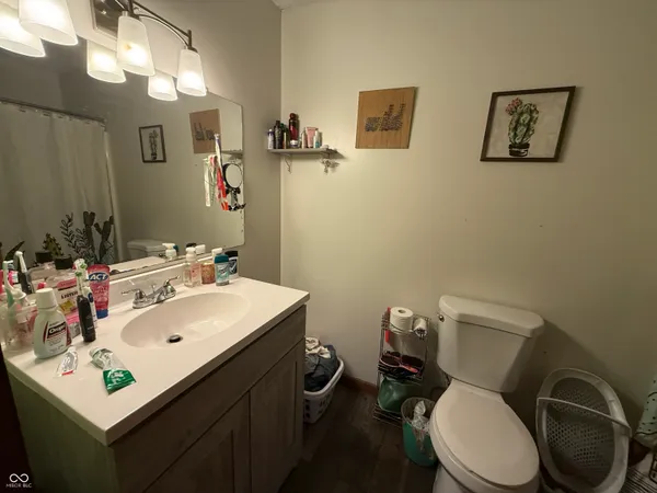 $189,900 | 5470 North Base Road, North Vernon, IN 47265