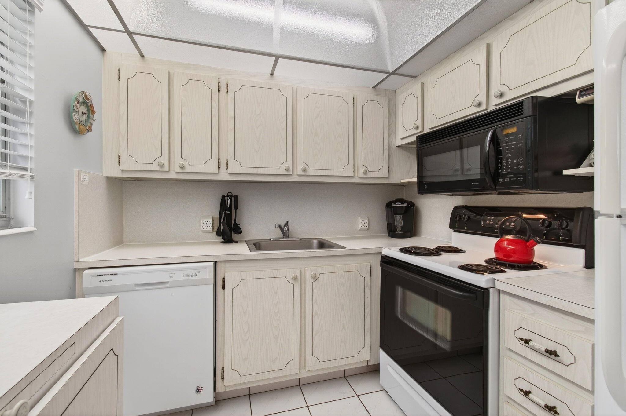 281 Dorset G Boca Raton, FL 33434 - Photo 14 of 85 19-web-or-mls-DSC_5026