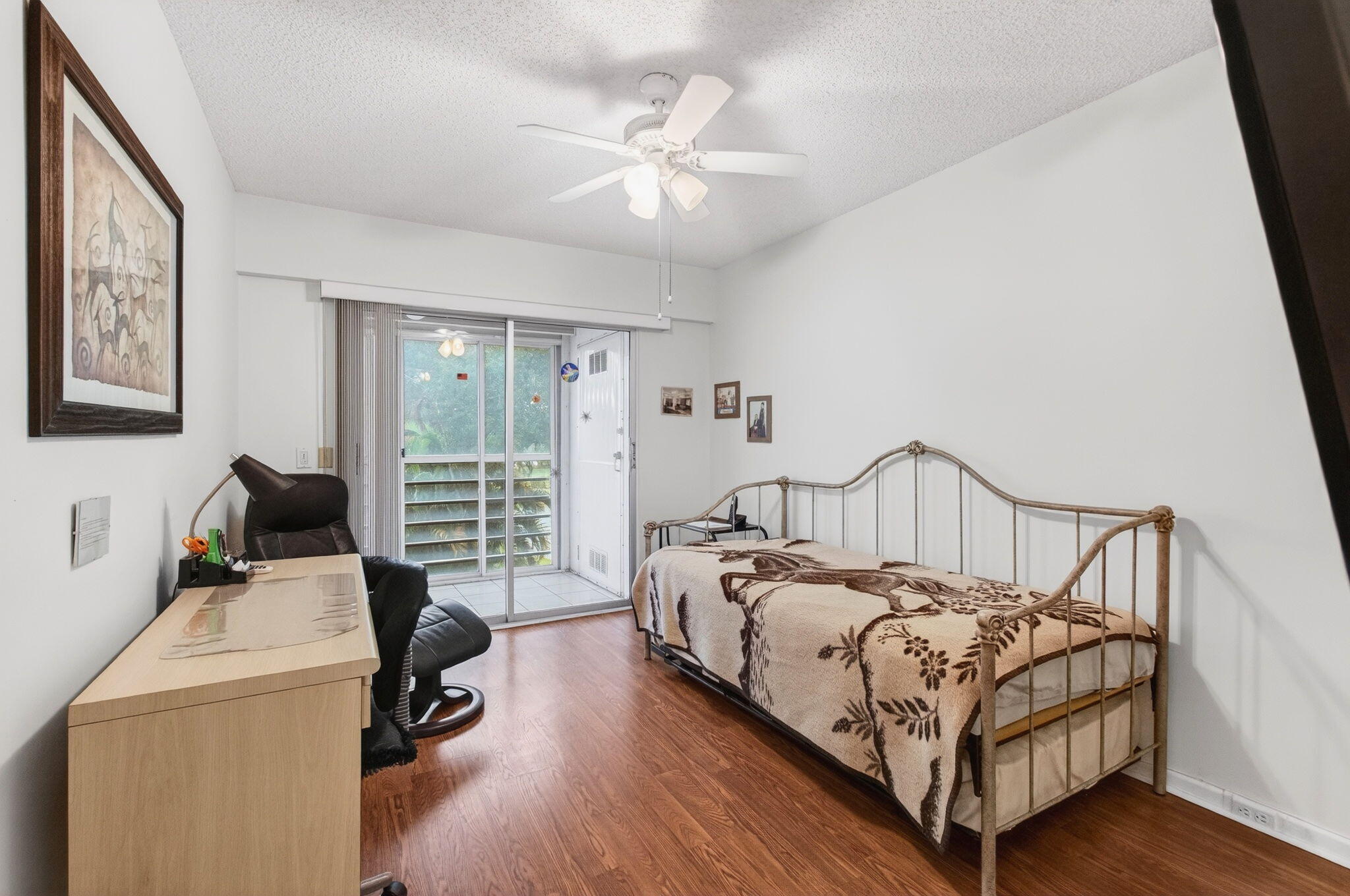 281 Dorset G Boca Raton, FL 33434 - Photo 29 of 85 a bed room with a bed and a tv