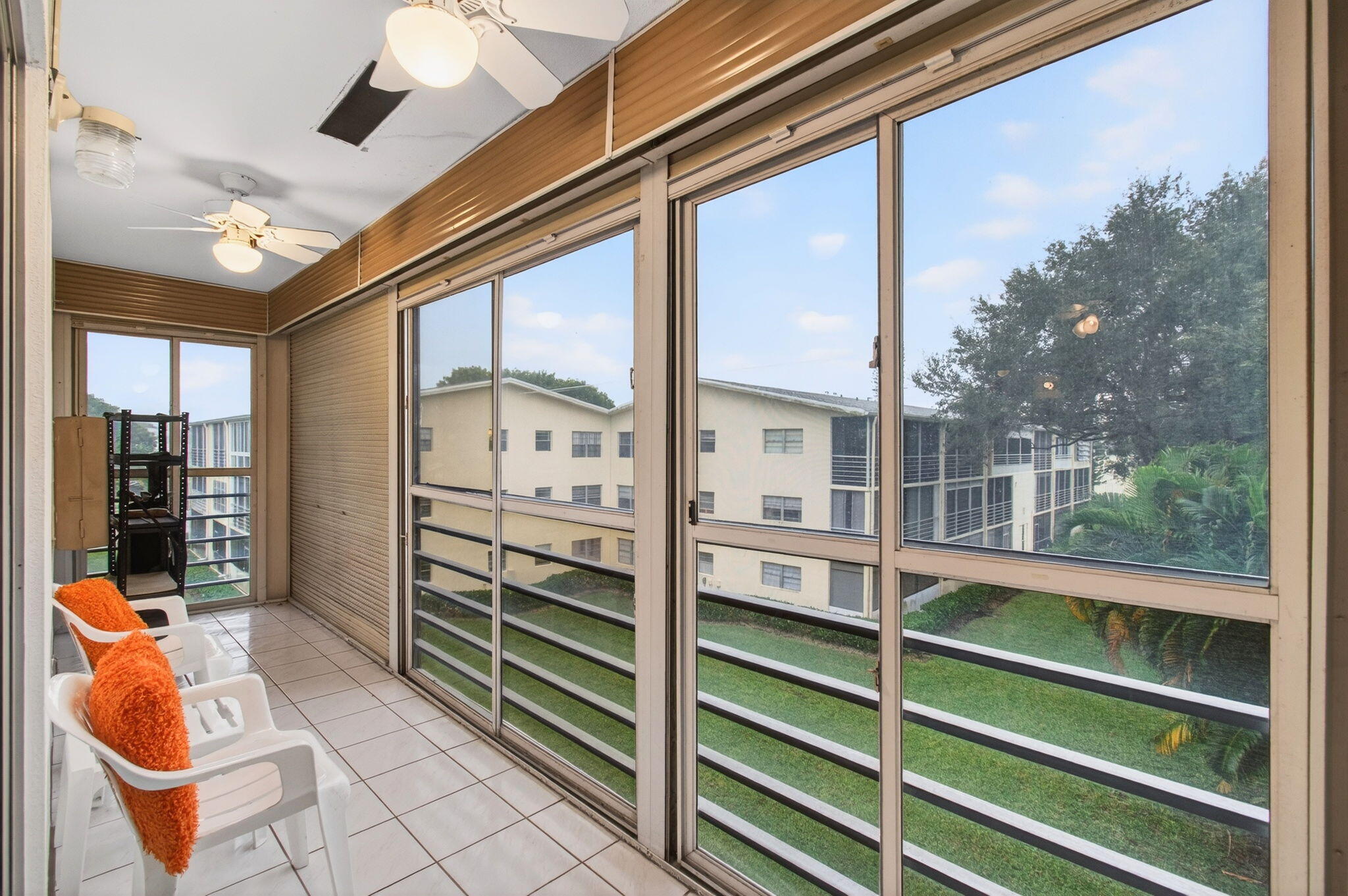 281 Dorset G Boca Raton, FL 33434 - Photo 34 of 85 39-web-or-mls-DSC_5199