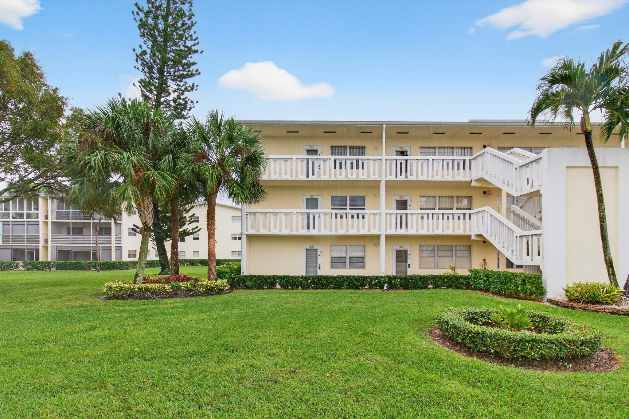 281 Dorset G Boca Raton, FL 33434 - Photo 42 of 85 2-web-or-mls-DSC_5337