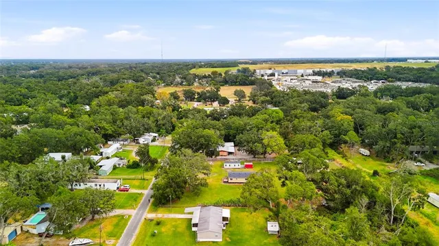 $325,000 | 11305 Broadview Road, Seffner, FL 33584