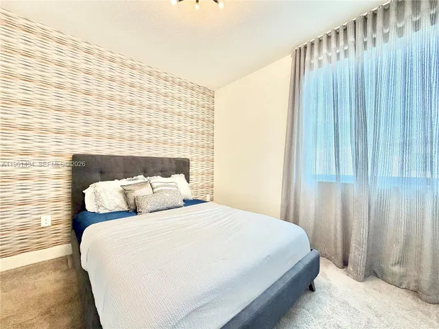 $4,990 | 4861 Northwest 83rd Path, Unit 4861, Doral, FL 33166