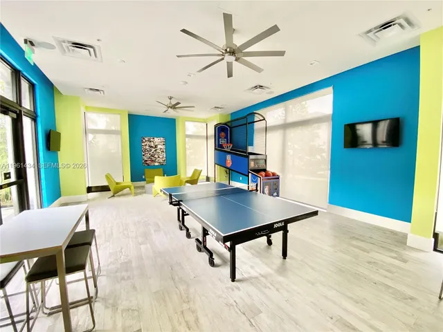 $4,990 | 4861 Northwest 83rd Path, Unit 4861, Doral, FL 33166