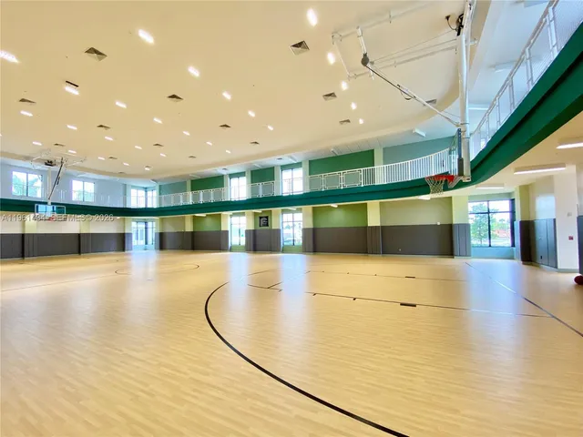 $4,990 | 4861 Northwest 83rd Path, Unit 4861, Doral, FL 33166