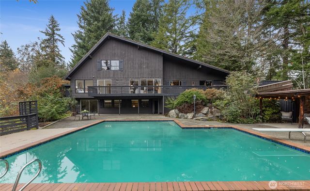 $3,250,000 | 16521 Northeast 1st Place, Bellevue, WA 98008