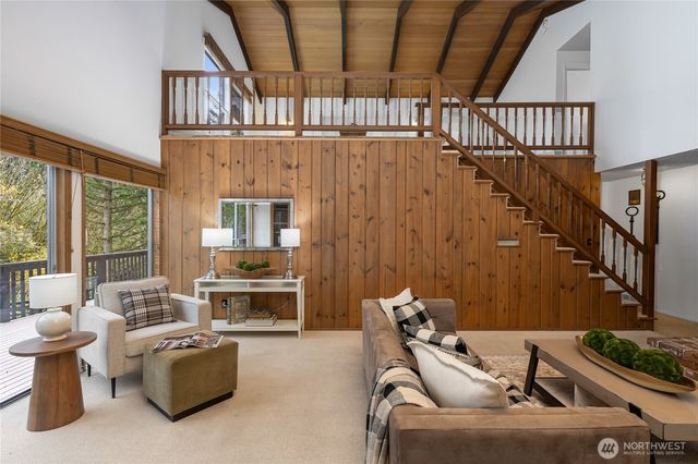 $3,250,000 | 16521 Northeast 1st Place, Bellevue, WA 98008