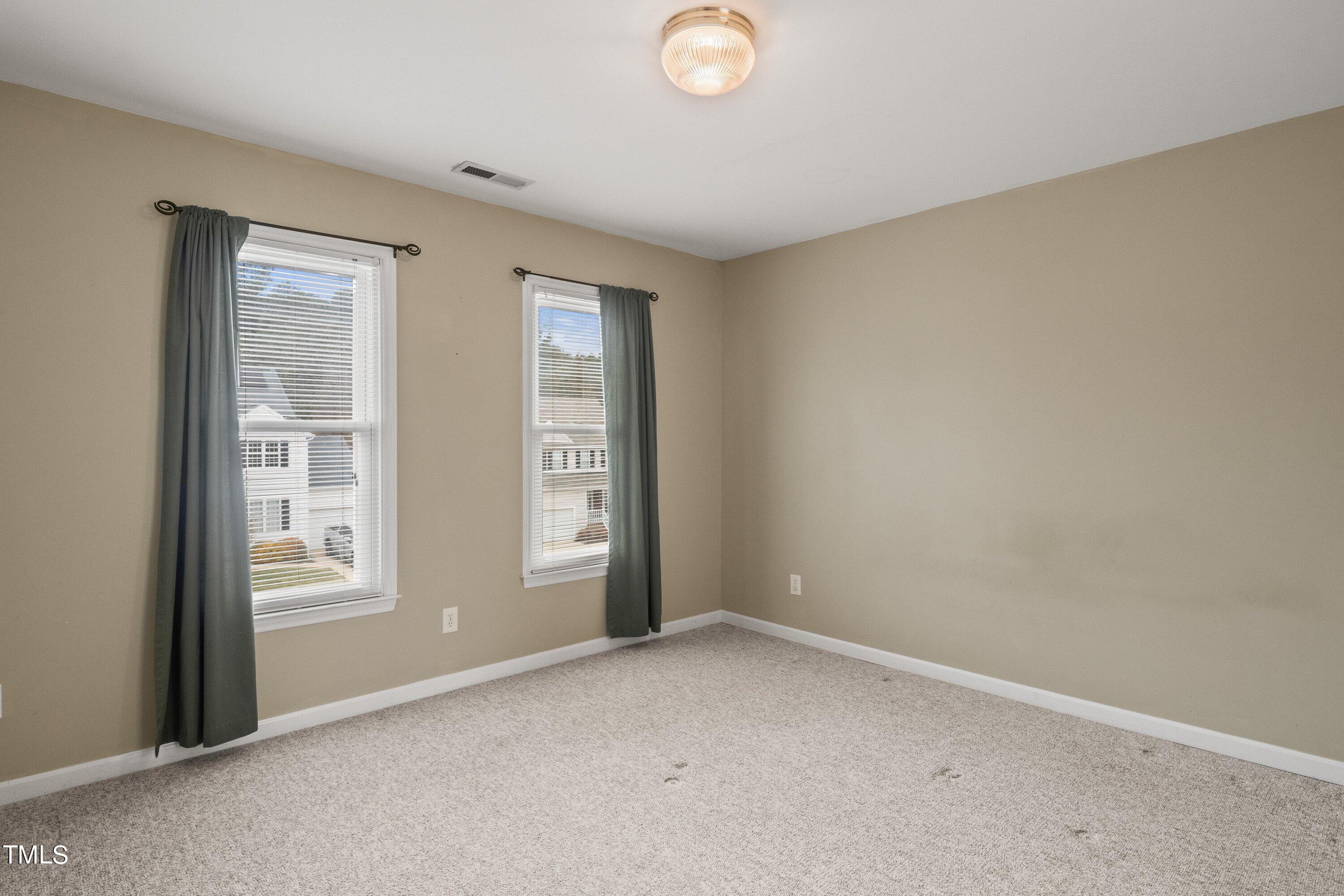 9421 Dawnshire Road Raleigh, NC 27615 - Photo 21 of 32 21-9421 Dawnshire Rd20240123_0021