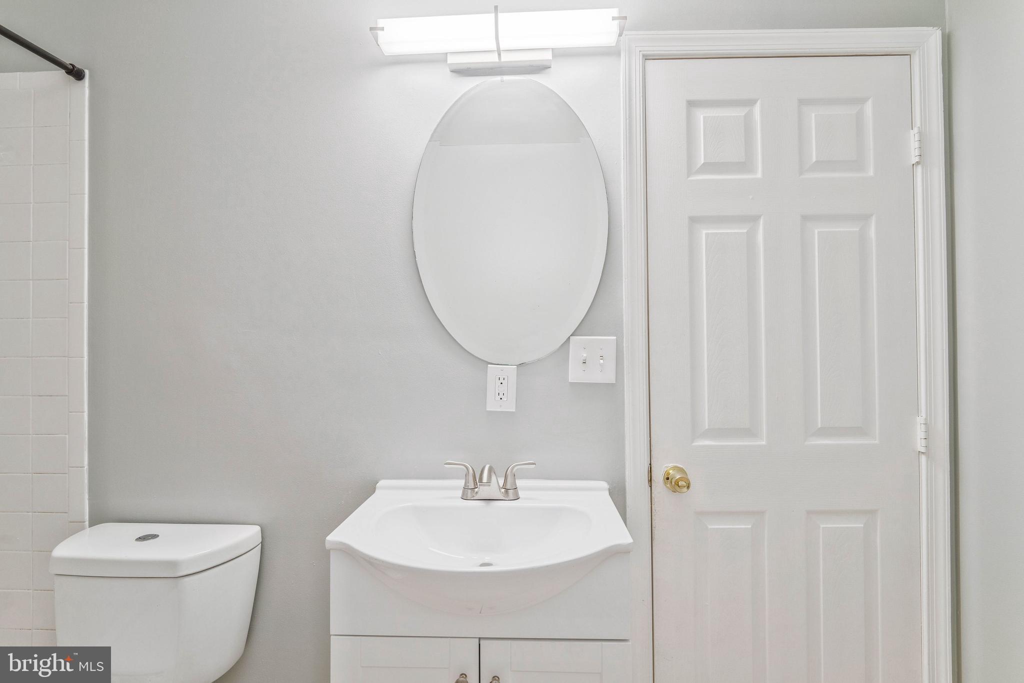 4203 Shell Street Capitol Heights, MD 20743 - Photo 11 of 39 Bathroom