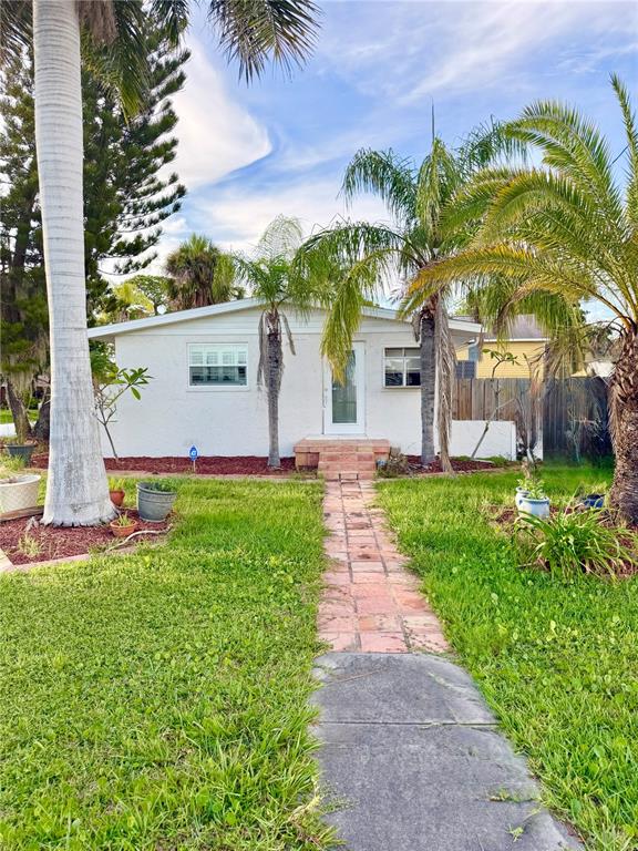 5531 Pasco Way Port Richey, FL 34668 - Photo 2 of 40