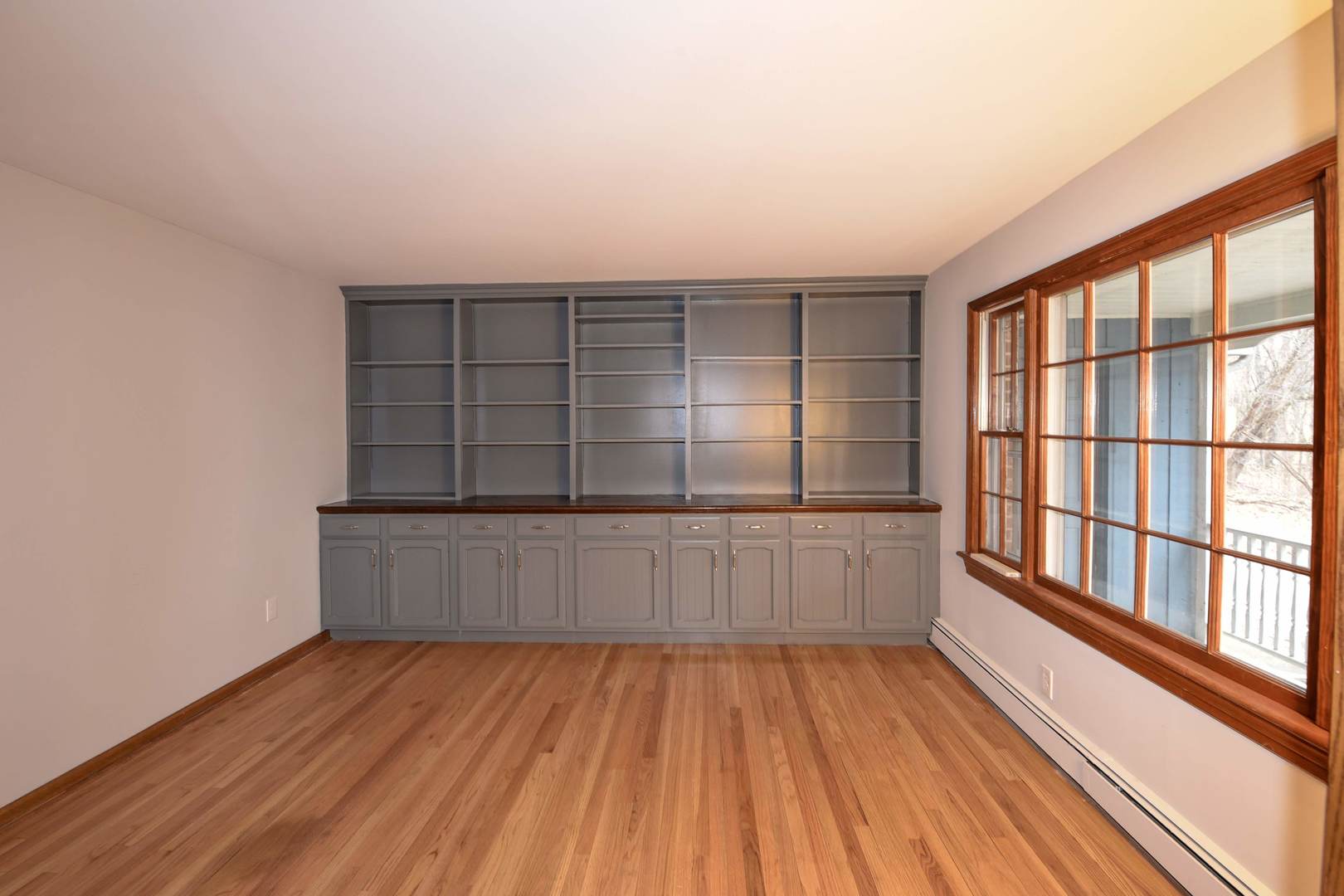 1301 Miller Road McHenry, IL 60051 - Photo 8 of 48