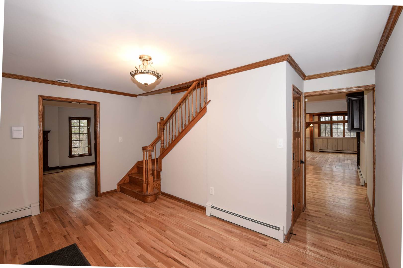 1301 Miller Road McHenry, IL 60051 - Photo 10 of 48