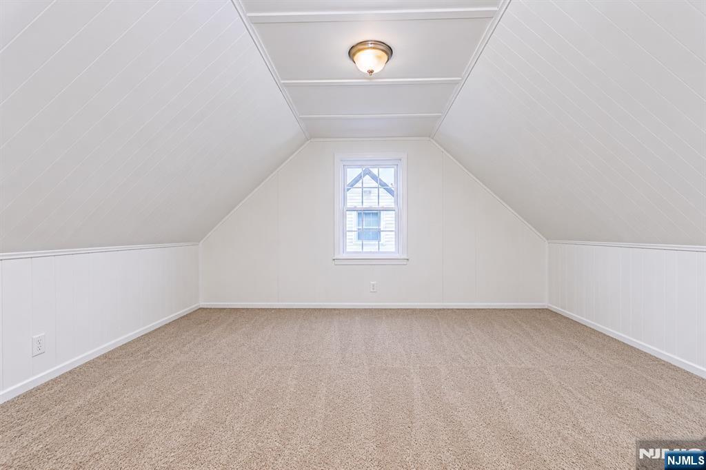 42 Long Valley Road Lodi, NJ 07644 - Photo 22 of 32