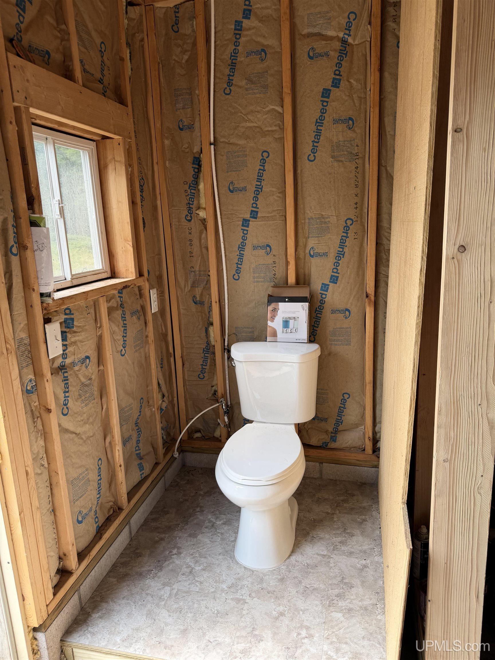 7806 Doe Lake Road Munising, MI 49862 - Photo 29 of 30 Gallery Image 29