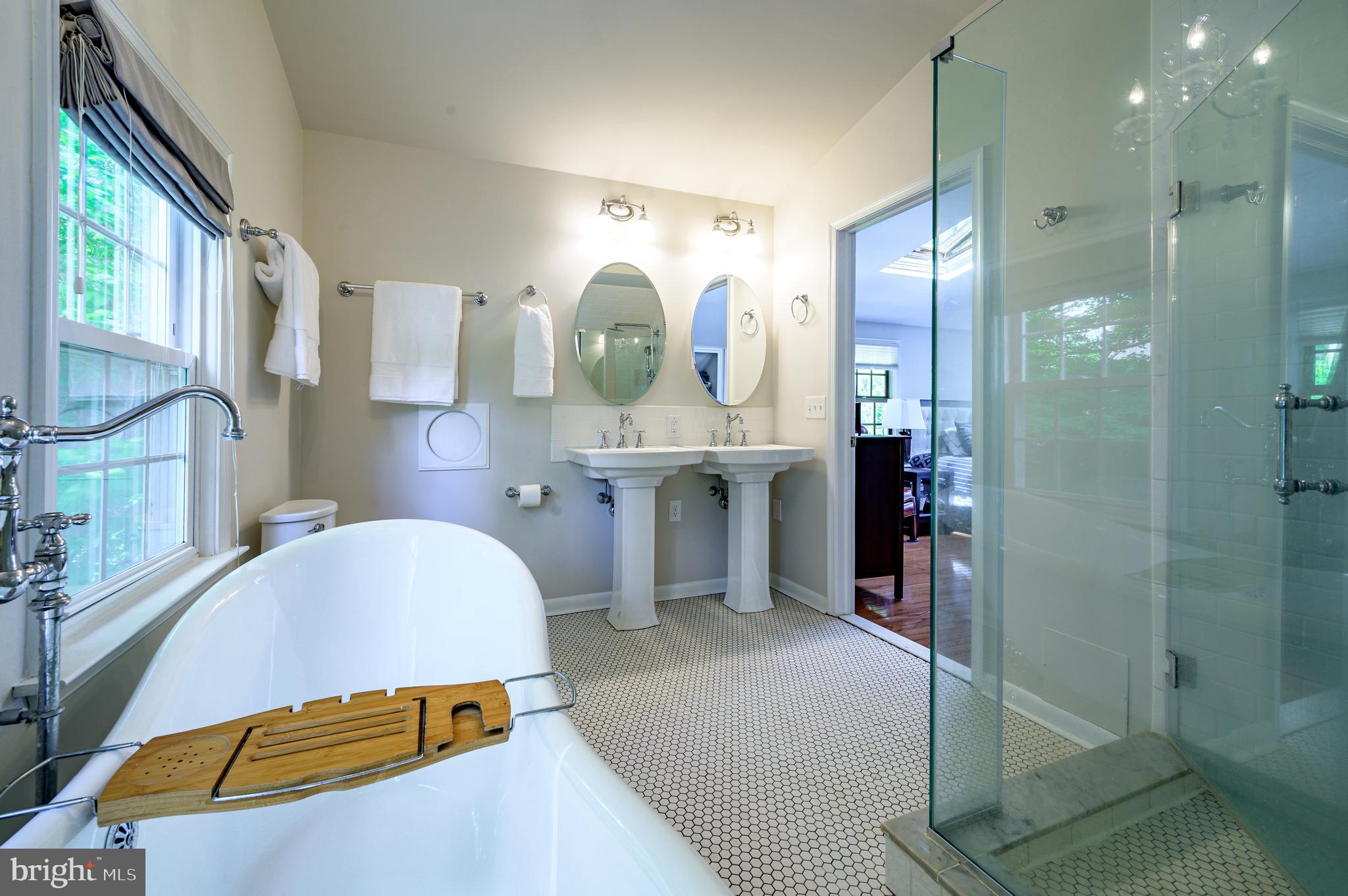 126 Beulah Road Doylestown, PA 18901 - Photo 21 of 31 Primary Bathroom