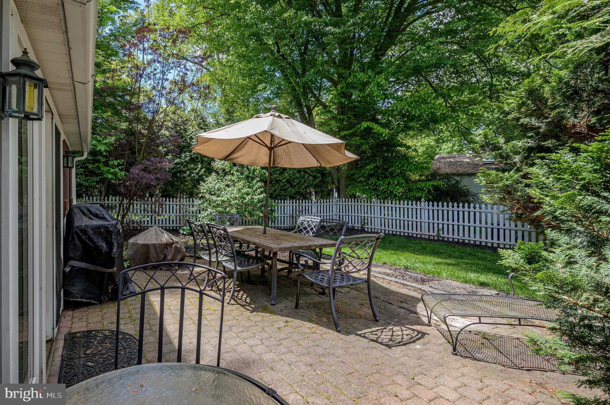 126 Beulah Road Doylestown, PA 18901 - Photo 29 of 31 Rear Patio