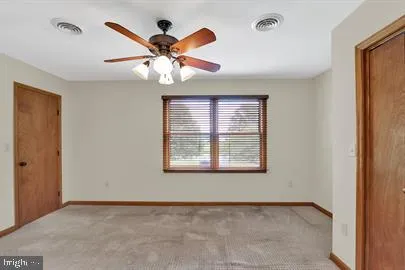 $975 | 1049 Yoder Drive, Unit A, Hartly, DE 19953