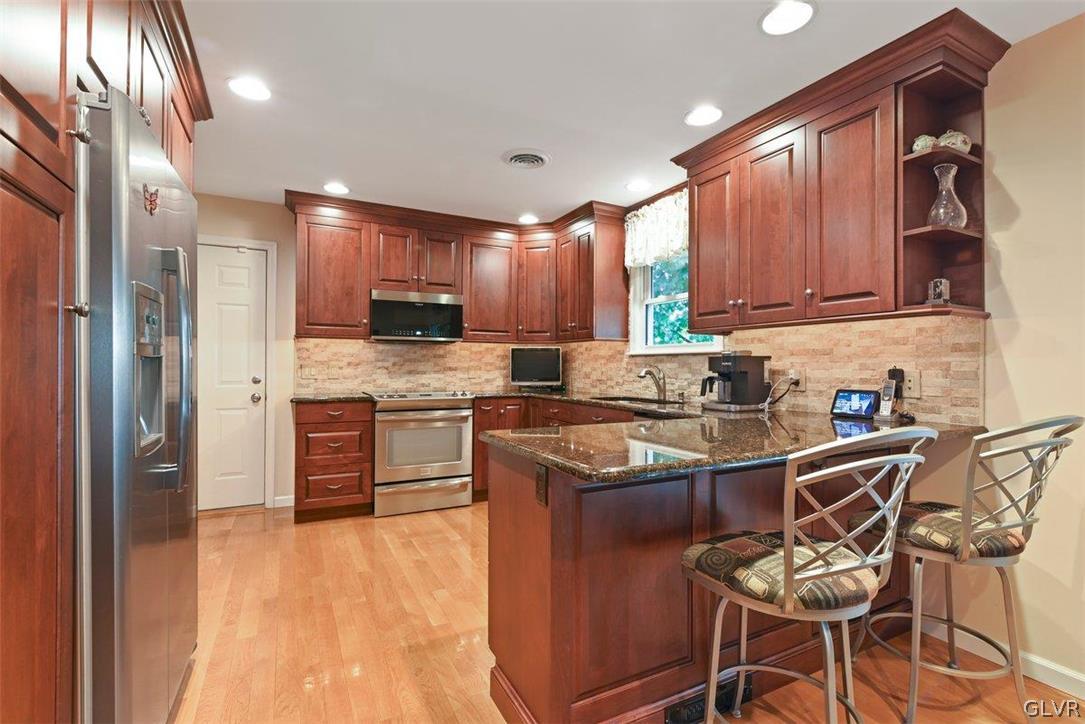 4537 Steuben Road Bethlehem, PA 18020 - Photo 13 of 40 Gallery Image 13