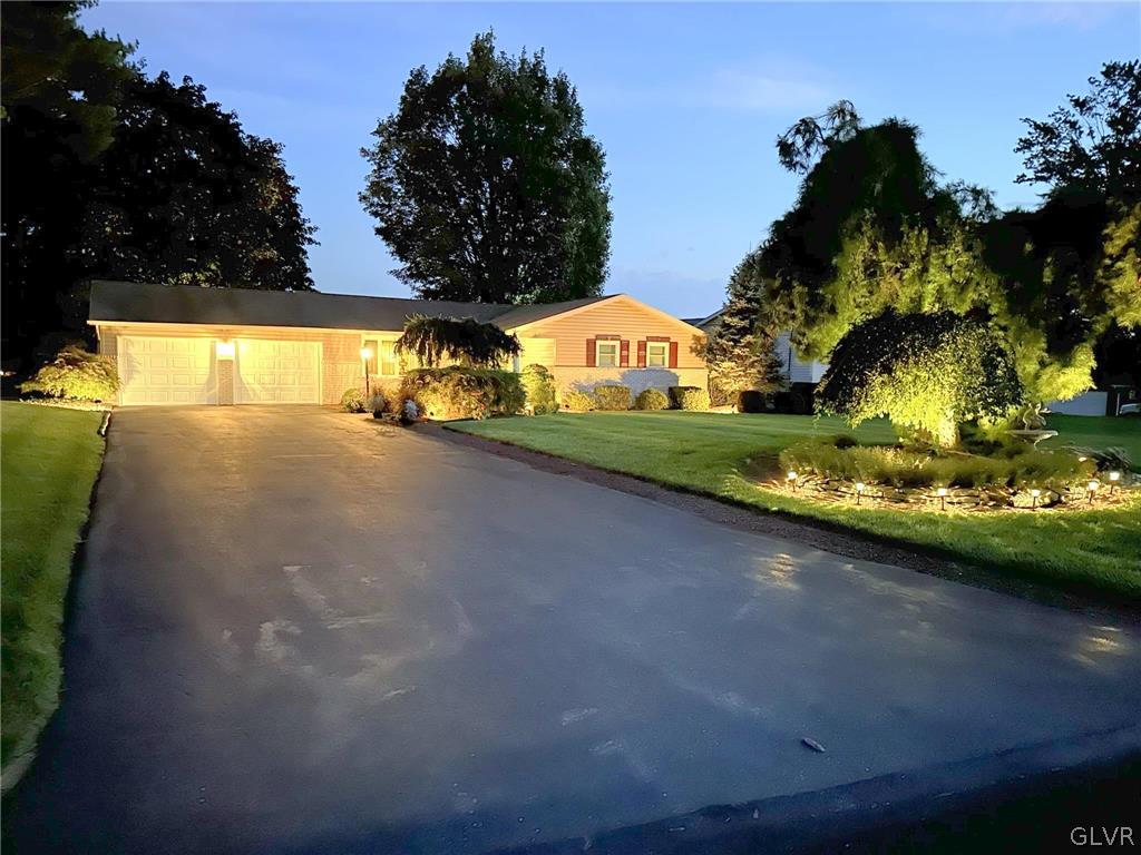 4537 Steuben Road Bethlehem, PA 18020 - Photo 3 of 40 Gallery Image 3