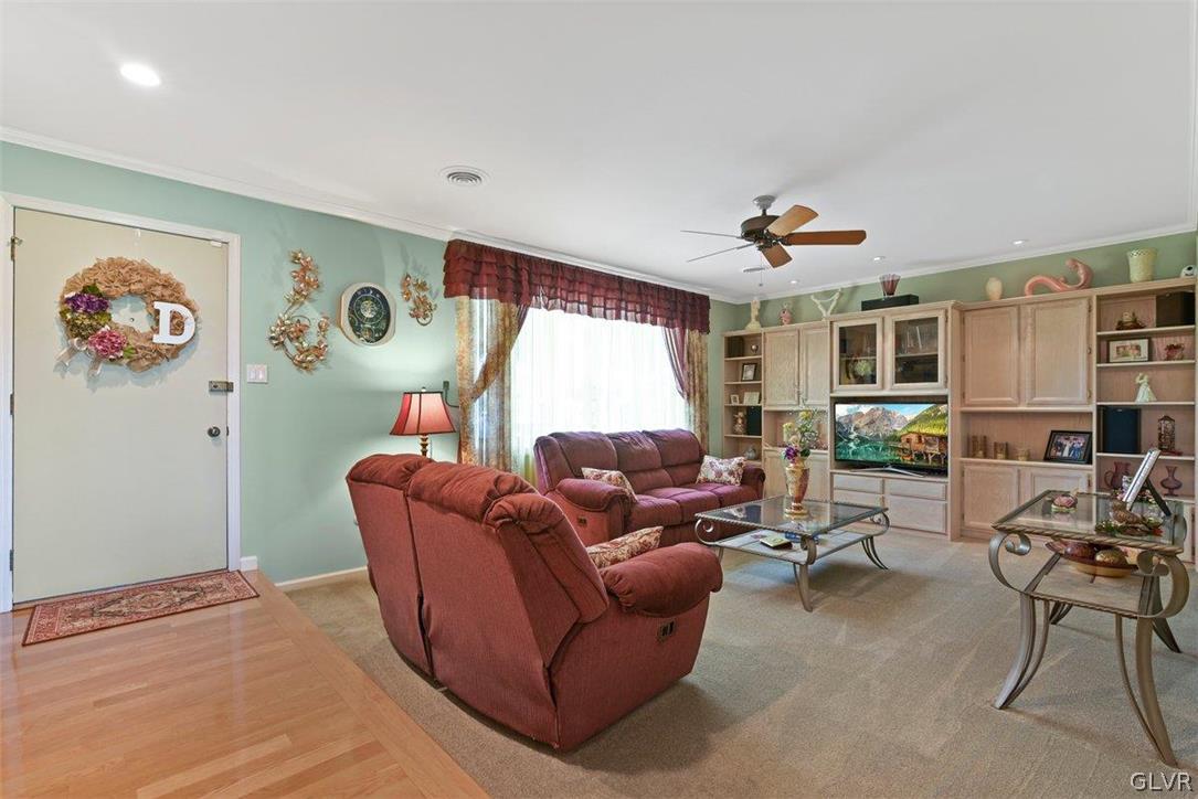 4537 Steuben Road Bethlehem, PA 18020 - Photo 8 of 40 Gallery Image 8