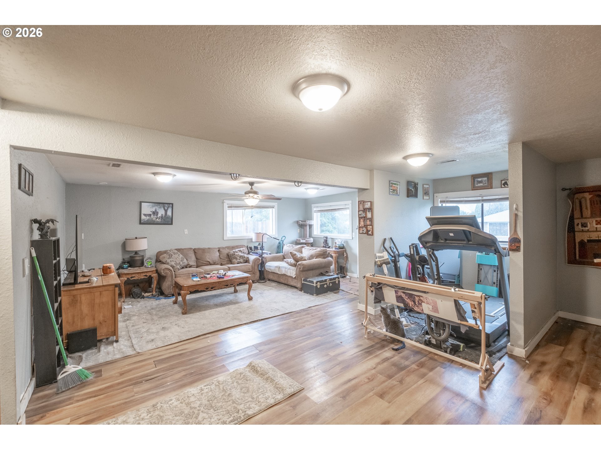 232 East Carolina Street Lebanon, OR 97355 - Photo 10 of 28